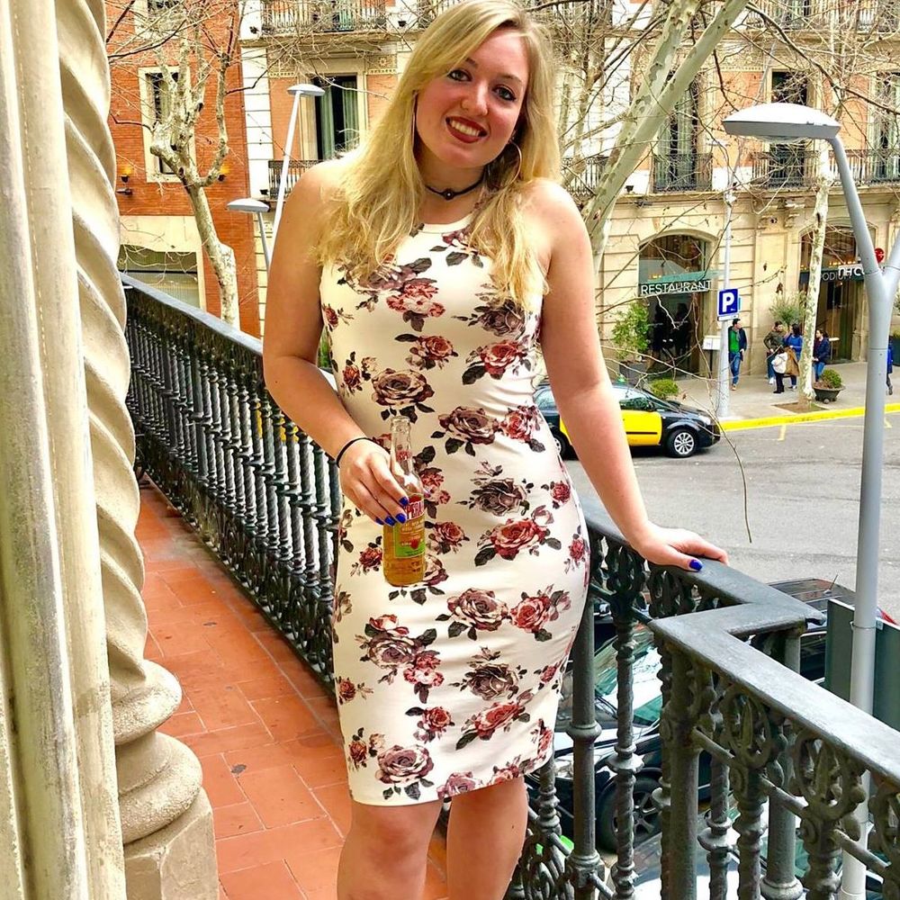 Meet your Posher, Sky